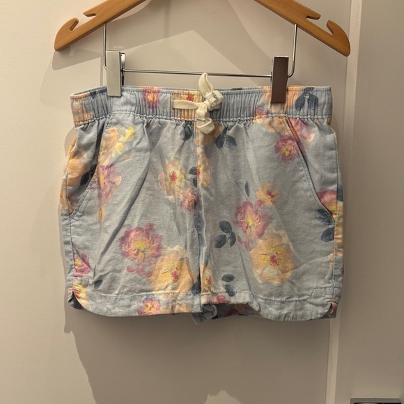 OshKosh B'gosh Kids Floral Shorts - Light Blue and Yellow - Picture 2 of 3